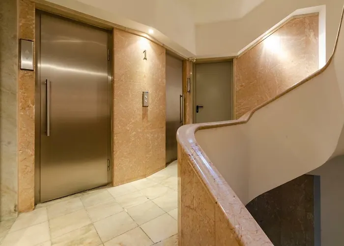 Avenue Marques - Luxury شقة