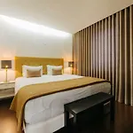 Avenue Marques - Luxury